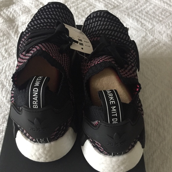 NWB Adidas NMD Sneakers Black/Gray Pink 8/9 - Picture 3 of 8